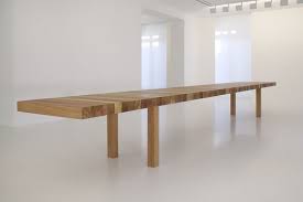 Une table étroite à rallonge. Table De Salle A Manger Et Table De Repas Galerie Photos De Dossier 63 153