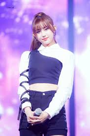 Everglow Aisha Debut Bon Bon Chocolat Showcase K Pop K Idols Fas
