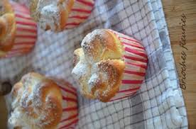 Brioche En Forme De Fleur Le Sucre Sale D Oum Souhaib Brioche Alimentation Brioches