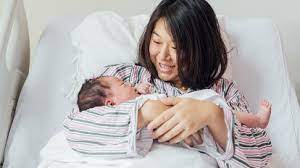 Postpartum Recovery Timeline: Help Your Postpartum Body Heal After  Childbirth