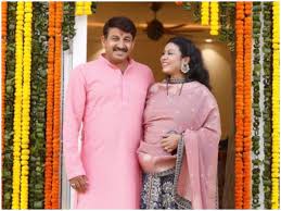 Acclaimed cinematographer and director kv anand breathed his last on friday morning in chennai hospital. Exclusive Manoj Tiwari Blessed With Baby Girl Reveals That Elder Daughter Urged Him To Marry Again Hindi Movie News Times Of India