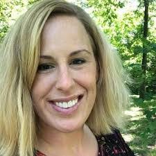 Ashley Antkowiak's Instagram, Twitter & Facebook