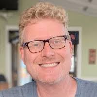 Daniel Knauss's Instagram, Twitter & Facebook