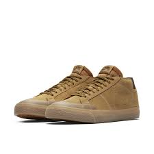 Nike Sb Zoom Blazer Chukka Xt Premium Skateboarding Shoe Brown Mens Fashion Shoes Skate Shoes Gentleman Shoes