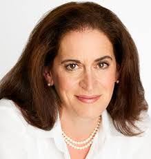 Carolyn Brehm's Instagram, Twitter & Facebook