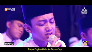 Support 1000 subscribe nya 😇saya mohon maaf jika ada kesalahan dalam penulisan lirik sholawat. Gus Azmi Rindu Ayah Syubbanul Muslimin Demen Sholawat