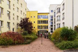 1 für adressen und telefonnummern. Seniorenheim Zella Mehlis Drk Kreisverband Suhl E V