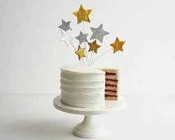 How To Make Sparkly Bouncy Stars Cake Topper Cakejournal Com Sparkly Cake Cool Wedding Cakes Diy Cake Topper
