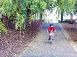 The track leads to empress lookout with exceptional views. 15 Best Bike Rides Off Road Trails In Melbourne For Kids Families