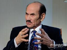 Його танцювальні таланти цінувалися не. Chapkis Yedine Sho Mene She Trimaye Na Cij Zemli Dzvinki Druziv I Znajomih Gordon