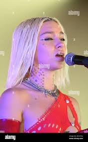 Lisa jones Banque de photographies et d'images à haute résolution