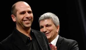Nicola nichi vendola (italian pronunciation: Nichi Vendola Elogia Tolo Tolo Di Zalone Un Film Politico Sulla Disumanita Globalist