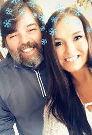 Melissa Pickering's Instagram, Twitter & Facebook