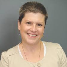 ⭐️Teacher Spotlight⭐️ Phoebe Perry Phoebe will be teaching our Intermediate  Ballet Class! She will plan this class for adults who have already had some  sort of ballet experience, geared towards those adults