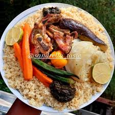 Ne vous en faites pas puisque nous avons toutes les réponses ! Cuisine De Chez Nous Foufou Sauce Tomate Poisson Frais Wagashi Gombo Bien Epice Cuisine De Chez Nous