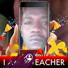 🍯 How to Test Honey at Home 🍯 1️⃣ Pure honey 🌿 When placed in a glass of  water, real honey sinks straight to the bottom and stays intact, without  dissolving quickly.