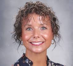 Loren Welsh's Instagram, Twitter & Facebook