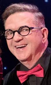 Jefferson stages: 'UpStairs' & 'Singin'' hit JPAS, Rivertown