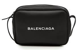 บาเลนเซียก้ารุ่น triple s อยากรีวิวให้ท่านผู้ชมได้ดูครับ #รีวิวรองเท้า#balanciaga Ù‡Ùˆ Ø­Ø§ÙÙ„Ø© Ù‚Ø§Ù„Ø¨ Balenciaga à¸à¸£à¸°à¹€à¸› à¸² Plasto Tech Com