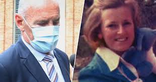 Australiër (74) die ontmaskerd werd door populaire podcast veroordeeld tot  24 jaar cel voor moord op zijn vrouw