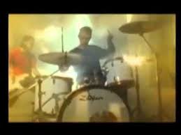 скачать песню а у любви у нашей села батарейка Zhuki Batarejka Youtube