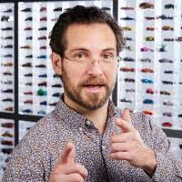 40+ "Charest" profiles