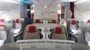 Royal air maroc serves a meal on flights lasting more than two and a half hours; Live Staticflickr Com 5718 30568503563 A94dee1b