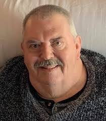 Leo Morgan's Instagram, Twitter & Facebook