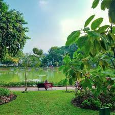 Harga tiket masuk @ 27 maret 2018: Rekomendasi Taman Dan Hutan Kota Di Jakarta Untuk Kencan Tanpa Nguras Kantong