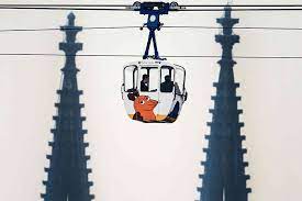 Kinder (4 bis 12 jahren): Koln Seilbahn Fahrt Wieder Uber Rhein Nach Eineinhalb Jahren Pause