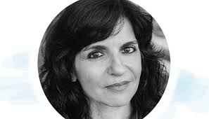 La periodista Mari Paz Díaz acerca la comunicación a los jóvenes de  Gibraleón a través de una charla y una exposición