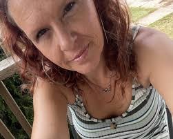 Tonya Dehart's Instagram, Twitter & Facebook