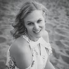 Michelle Bader's Instagram, Twitter & Facebook