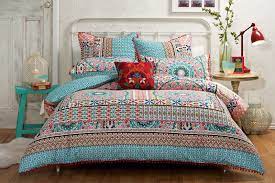 20 Beautiful Bedrooms Incorporating Boho Bedding Boho Bedding Boho Bed Sheets Boho Comforters