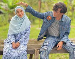 Bölüm sep 7, 2018 at 2:22am azis, sude27, and 2 more like this. Titian Cinta Episod 13 Layanon9