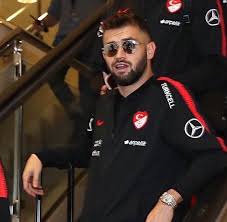 Gulcan Engin Adli Kullanicinin Galatasaray Panosundaki Pin Spor Aslanlar