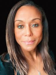 Los cosméticos que no pueden faltar en mi rutina de belleza'