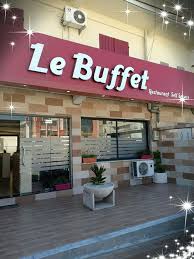 Ses critiques permettent aux consommateurs de cerner la valeur d'un restaurant mais permettent aussi aux bons cuisiniers de se faire un nom. La Page Critique Des Restaurants Restaurant Le Regal Khroub Facebook