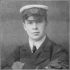 Why Titanic's first call for help wasn't an SOS signal