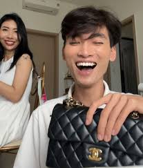 Mình tự hào về Chang Shu Gờ như cách mình tự hào về bản thân. 📍Hai đứa tụi  mình chơi với nhau từ lúc chưa bắt đầu công việc làm nội dung.