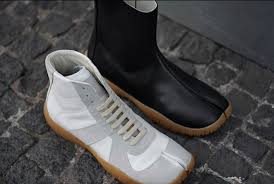 Find top designer fashion products for your maison margiela tabi sneakers search on shopstyle. Maison Margiela High Top Replica Tabi Sneakers Sneaker Bar Detroit Sneakers Sneaker Bar Maison Margiela
