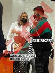 Acesta nu a semnat nici în prezent actele de divorț, însă părea destul de fericit alături de bianca. Gabi BÄƒdÄƒlÄƒu I A Pus BiancÄƒi DrÄƒguÈ™anu Un Rolex Pe ManÄƒ