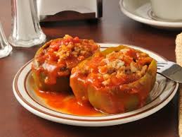A Microwave Version Of Stuffed Bell Peppers Made With Ground Beef Rice Egg And Tomato Sauce Cdk Stuffed Peppers Peppers Recipes Italian Stuffed Peppers