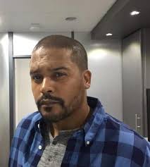 HAPPY 45th BIRTHDAY to BUMPER ROBINSON!! Born Larry C. "Bumper" Robinson  II, American actor and voice actor. He is known for his roles as Bumblebee  and Blitzwing in Transformers: Animated, Falcon in