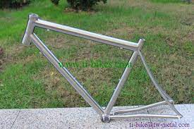 Ti Road Bike Frame Bb30 Bottom Bracket Breeze Dropouts Hand Brushed Integrated Head Tube Xacd Customized Titanium Road Bi Road Bike Frames Bike Frame Road Bike