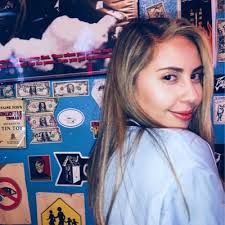 Alyssa Callison (@alyssa_callison)