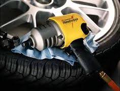 When you search how does an impact wrench work on internet its means you need a solid idea about impact wrench and its working procedure. The Ingersoll Rand 232tgsl Thunder Gun