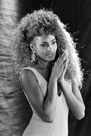 Whitney Houston I Wanna Dance With Somebody Uitni Hyuston Hyuston Pevcy