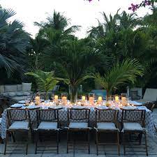 Tropical Outdoor Dining With Candles Outdoor Outdoor Dining Outdoor Candles