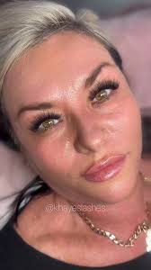 HOW TO MAP HOODED EYES? 👇🏽 Mapping lash extensions for hooded eyes  involves careful consideration of the eye shape, lash length, curl,  thickness, and strategic placement. Here’s a summary of the steps ...